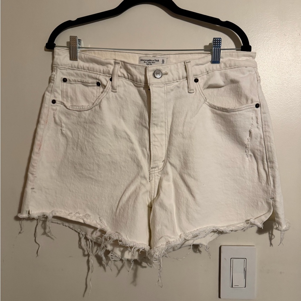 Abercrombie & Fitch Off-White Distressed Denim Cutoff Shorts